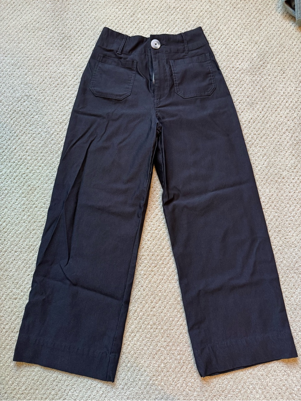 NWOT Women’s Wide-Leg Cropped Black Pants